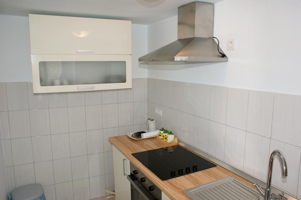 Apartments Cezar Vinkuran Exterior foto