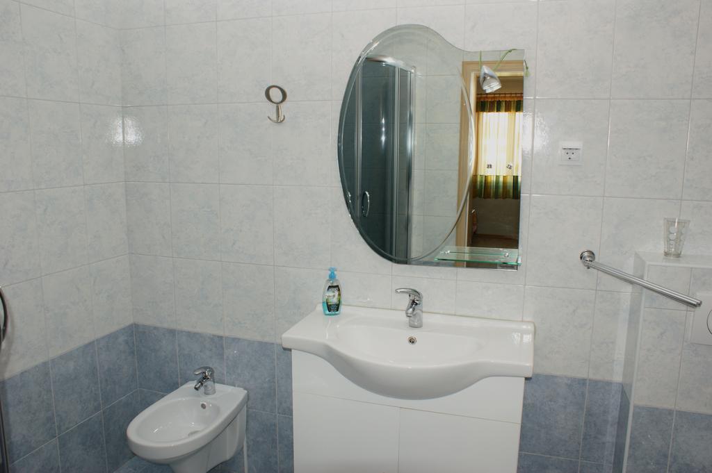 Apartments Cezar Vinkuran Exterior foto