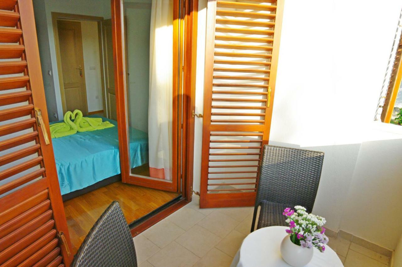 Apartments Cezar Vinkuran Exterior foto